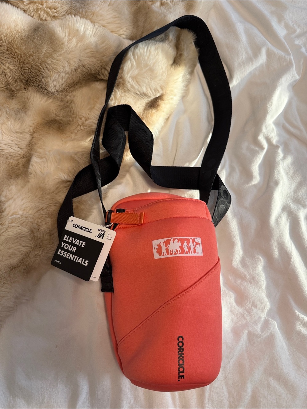 Corkcicle Crossbody water bottle sling bag